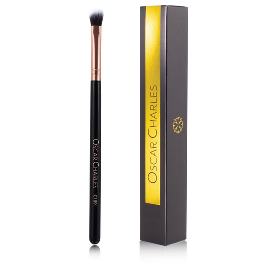 Oscar Charles 109 Luxe Large Eye Shadow Makeup Brush - Oscar Charles - 10145109 - 5060597570091