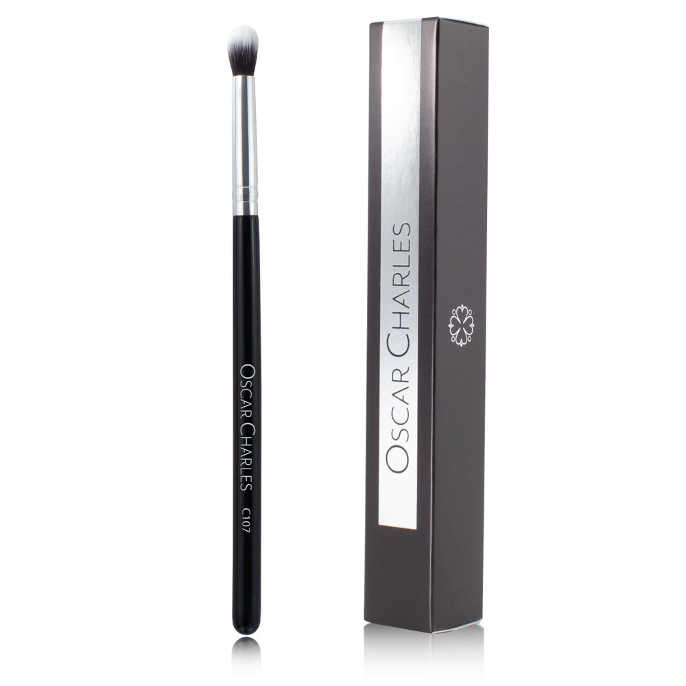 Oscar Charles 107 Luxe Small Blending Makeup Brush - Oscar Charles - 10145136 - 5060597570350