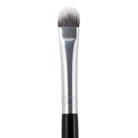 Oscar Charles 110 Luxe Small Eye Shadow Makeup Brush - Oscar Charles - 10145139 - 5060597570381