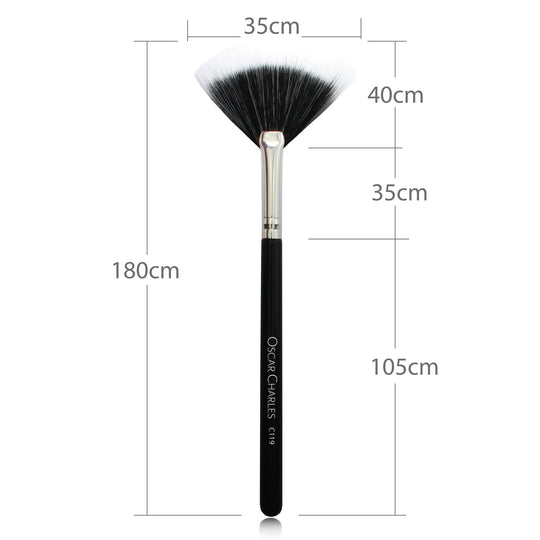 Oscar Charles 119 Luxe Small Duo Fan Makeup Brush - Oscar Charles - 10145148 - 5060597570473