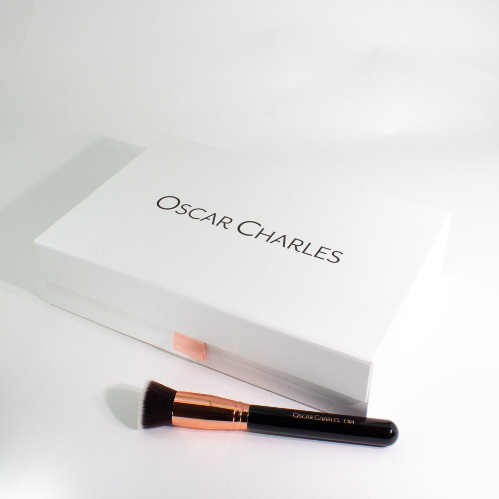 Oscar Charles Small Gift Box - 26cm x 18cm x 6cm - Oscar Charles - 10145176 - 5060597570756