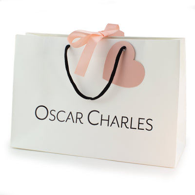 Oscar Charles Medium Gift Bag Colour Cream with Black Logo